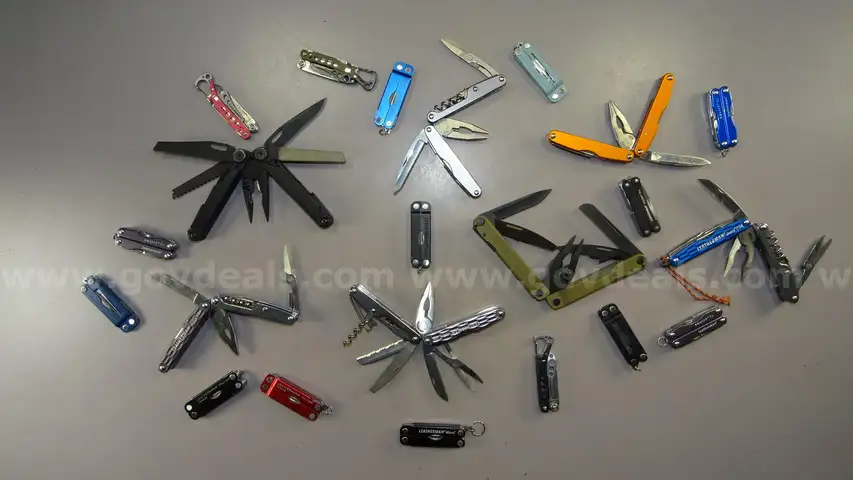Leatherman Multi-Tools Lot - Shipping Fee $13