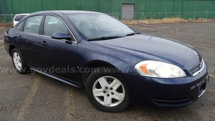 2009 Chevrolet Impala LS 4-Door Sedan