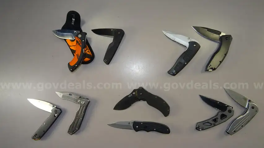 Knife Lot &#x2013;  Buck, Kershaw - Shipping Fee $13