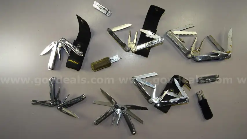 Leatherman Multi-Tools Lot - Shipping Fee $13