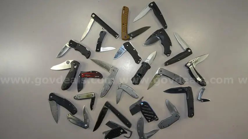 Knife Lot &#x2013;  Kershaw, Benchmade - Shipping Fee $13