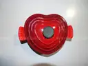 La Creuset Dutch Oven - Shipping $20