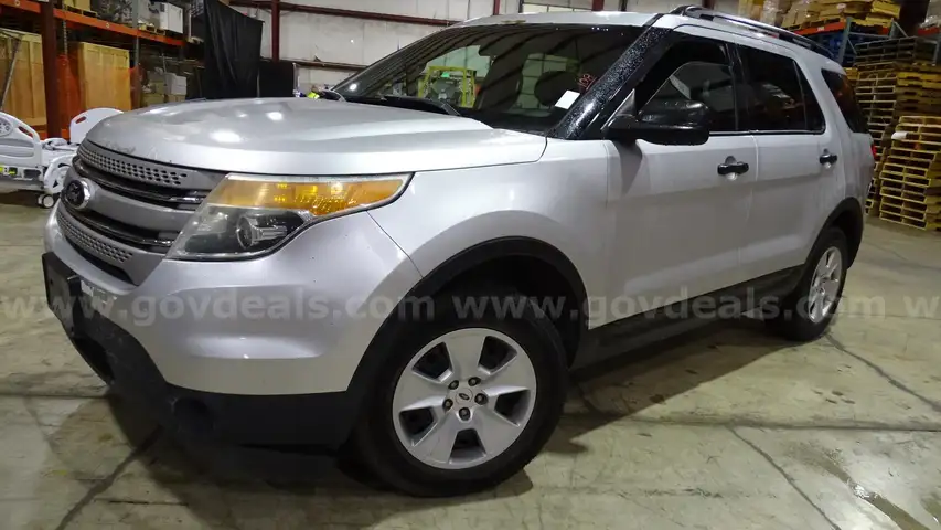 2013 Ford Explorer 4-Door Sport Utility 4WD