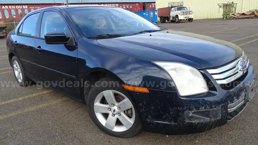 2008 Ford Fusion SE V6 4-Door Sedan AWD