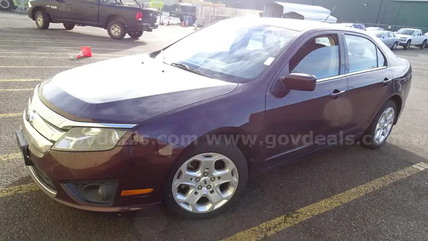 2011 Ford Fusion SE 4-Door Sedan