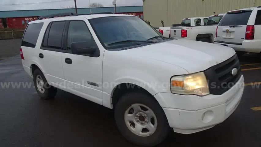 2008 Ford Expedition XLT 4-Door Sport Utility 4WD