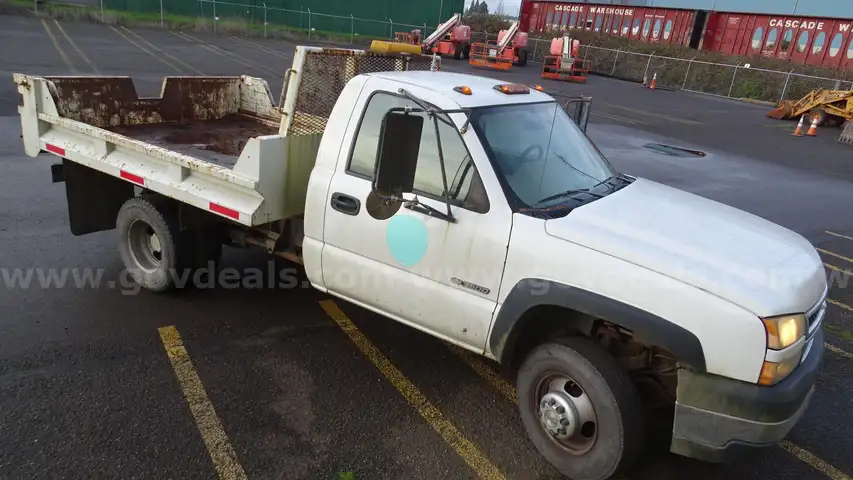 2007 Chevrolet Silverado 3500HD DRW Dump Truck