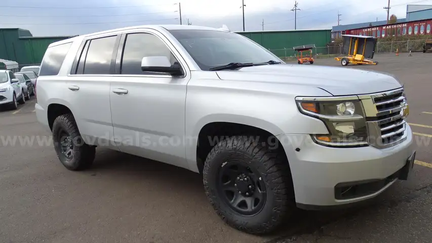 2019 Chevrolet Tahoe 4-Door Sport Utility 4WD - Retired Police - Salvage Title
