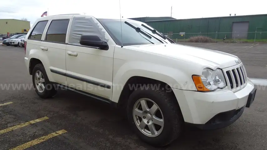 2008 Jeep Grand Cherokee Laredo 4-Door Sport Utility 4WD
