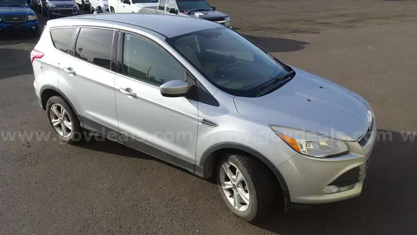 2013 Ford Escape SE 4-Door Sport Utility AWD