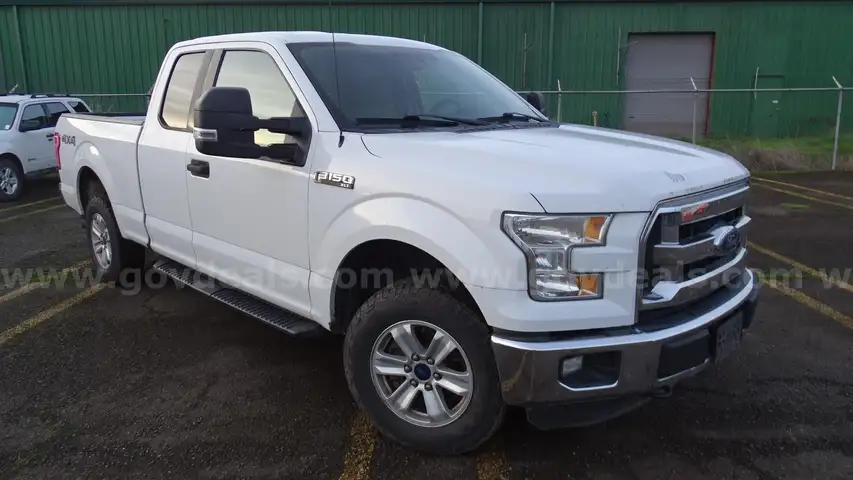 2015 Ford F-150 XLT SuperCab 4WD