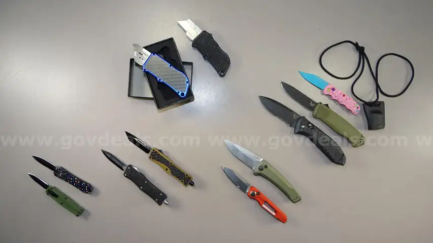 OTF & Switchblade Knife Lot –  No Shipping - Sale Age 18+yr w/ID