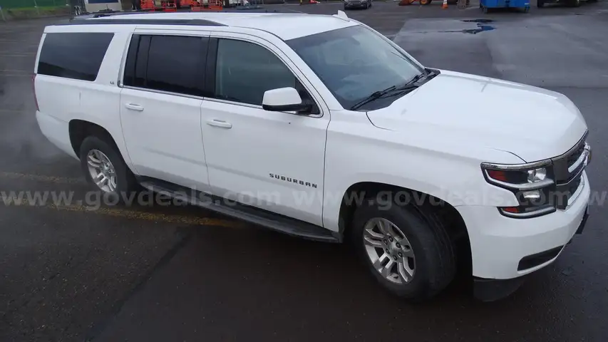 2016 Chevrolet Suburban LS Sport Utility 4WD