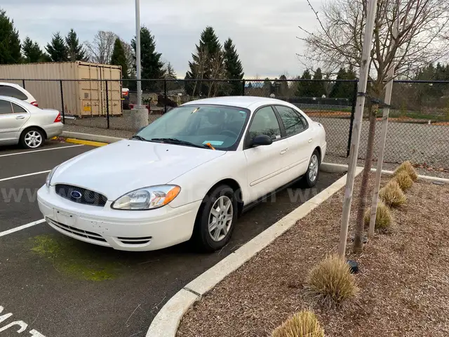 2007 Ford Taurus SE