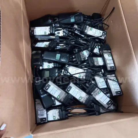 XTS 2500 700/800, Bank Chargers, Speaker Mics, Batteries leather Cases, Mobile Radios and Consolettes