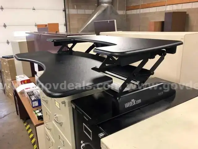 Standing Desk (Portable)