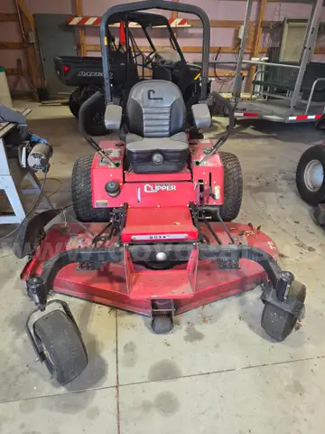 2019 Country Clipper Boss XL Commercial Zero Turn Mower