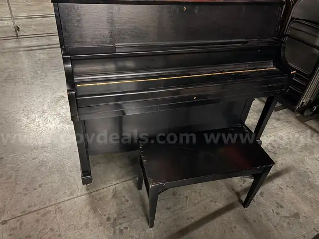 KAWAI Piano