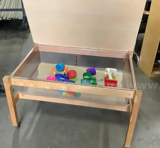 Children&#x27;s Sensory Table - Lot of 5