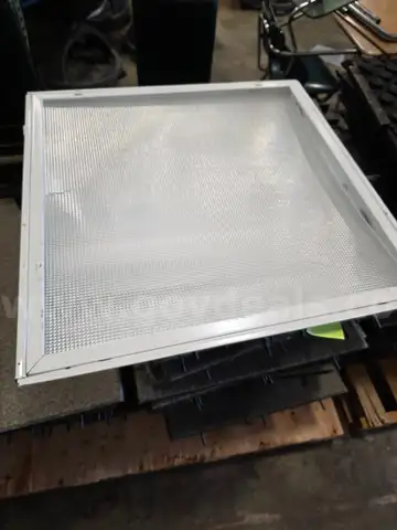 24 Drop Ceiling Florescent Lights