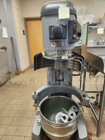 Hobart Legacy 60 qt Floor Mixer w/Bowl &#x26; Attachments