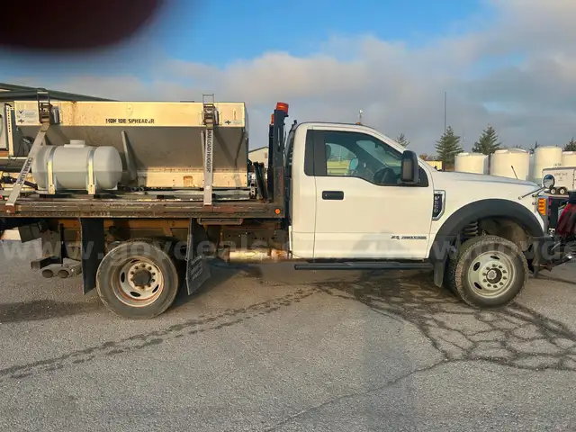 2017 Ford F-550