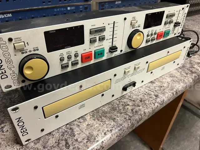 Dual CD Player &#x26; Remote