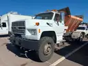 1989 Ford F800F Sander