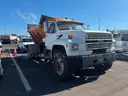 1989 Ford F800F Sander