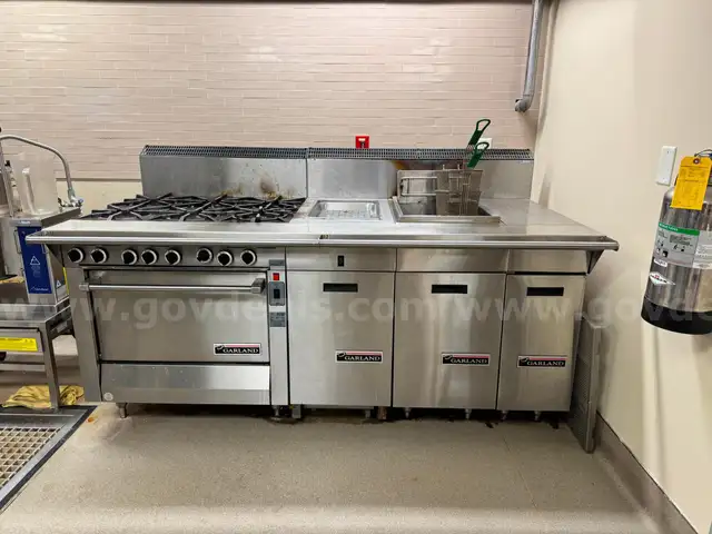 Garland Commercial 6 Burner Gas Range with Deep Fryer