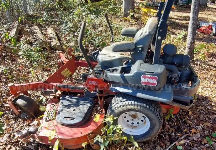 Toro Zero-Turn Model 74961