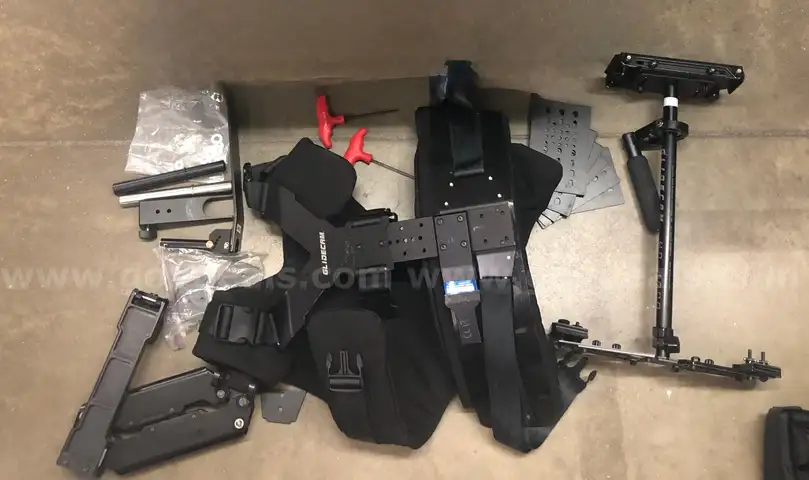 GlideCam HD-4000 Camera Stabilizer Rig with X-10 Vest, Smooth Shooter &#x26; Accessories
