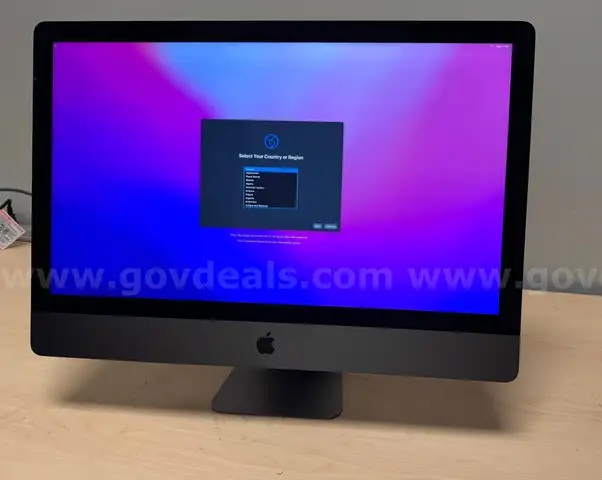 27 units of iMac Pro 27&#x22; 5K Display, 1TB SSD (x26), 64 GB RAM, 2TB SSD (x1)