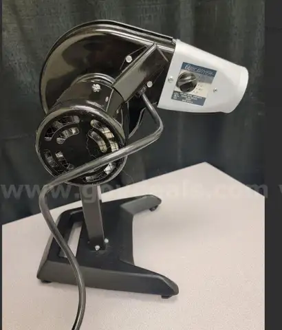 Oster table top dryer for animal grooming