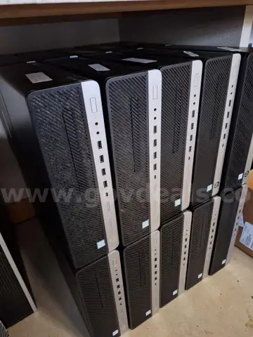 Lot of HP Desktop PC's