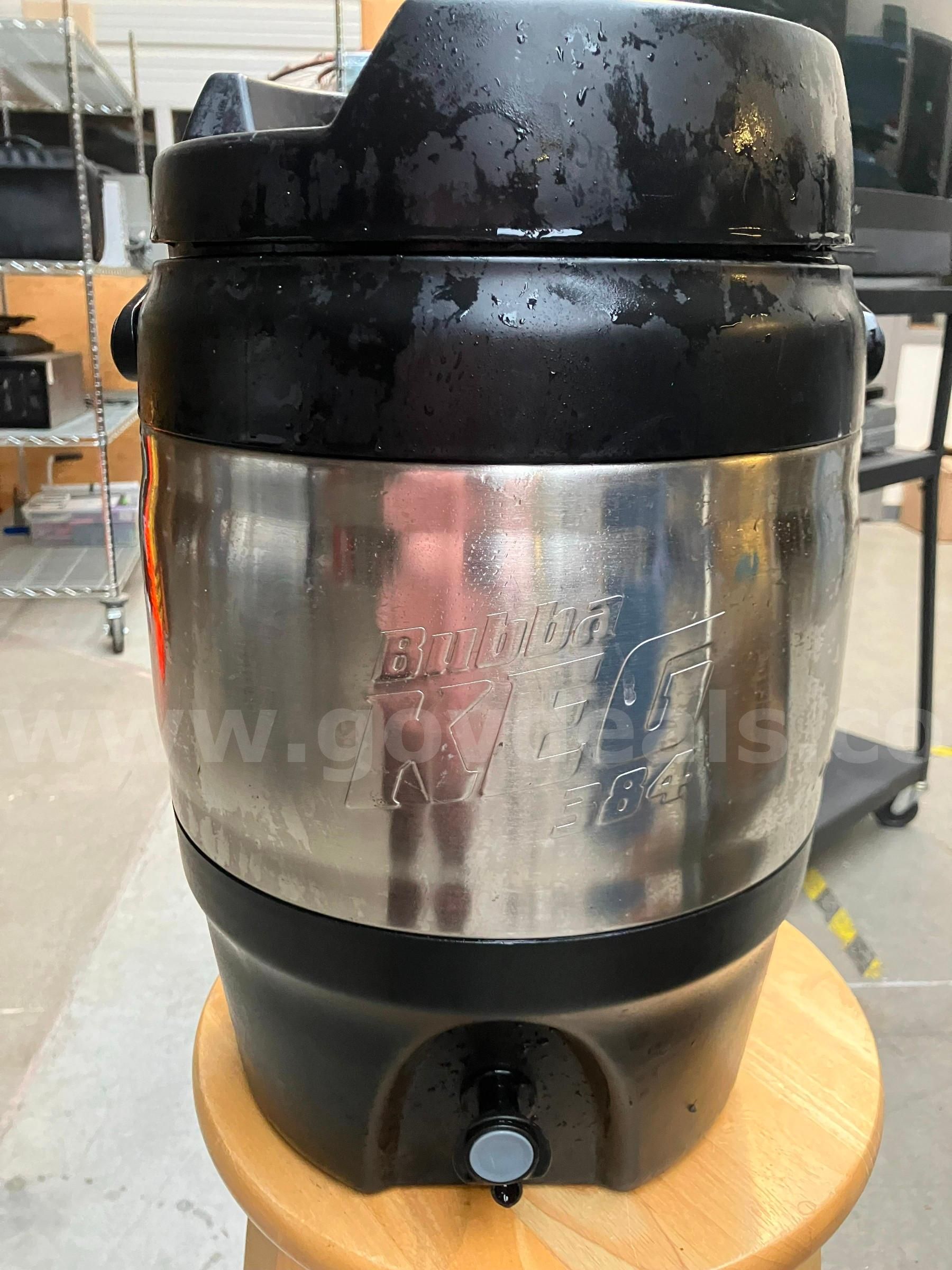 Bubba cooler hot sale with wheels