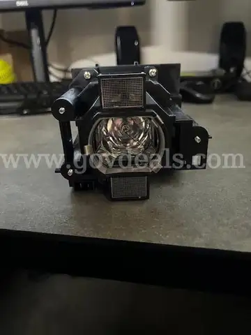 PXOEH A+ Replacement projector lamp bulb