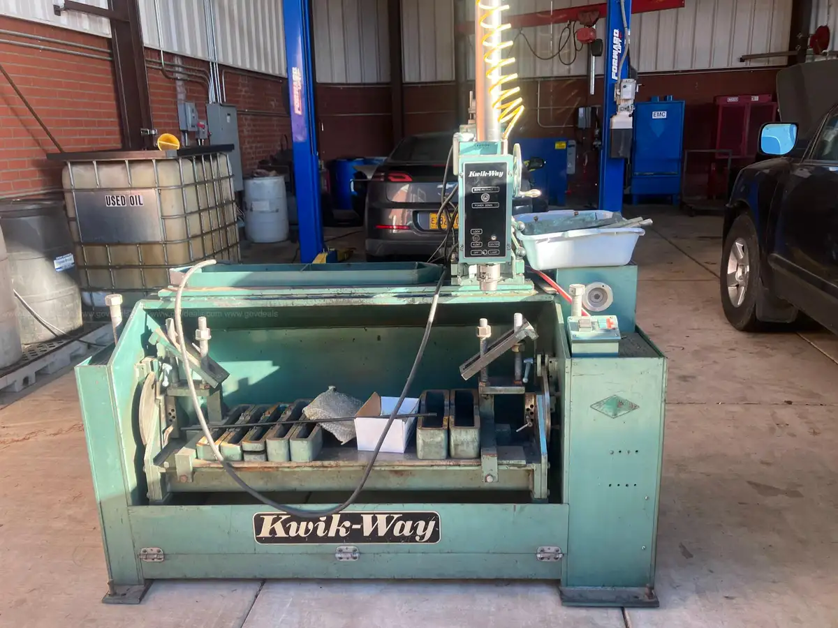 Kwikway engine boring bar AllSurplus