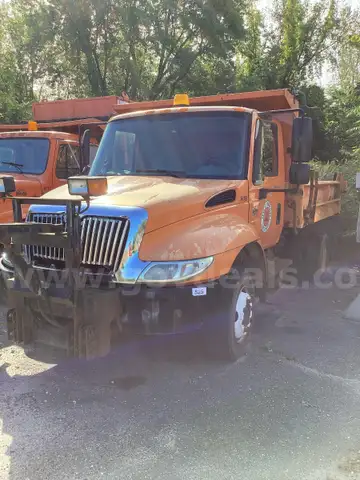 2003 International 4300 Dump Truck (AUC525, H18)