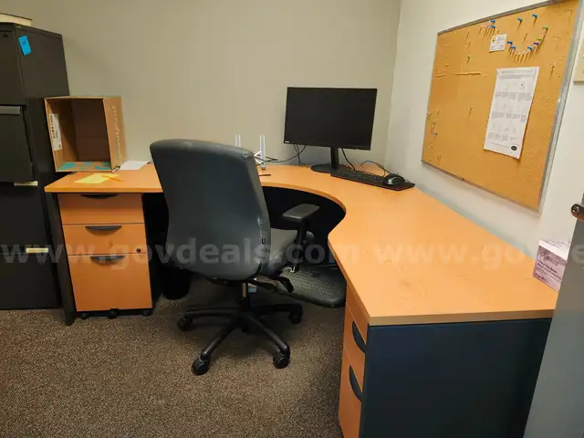 Office Desk with matching cabinet item # 6 (chair/monitor/computer/etc. not included)