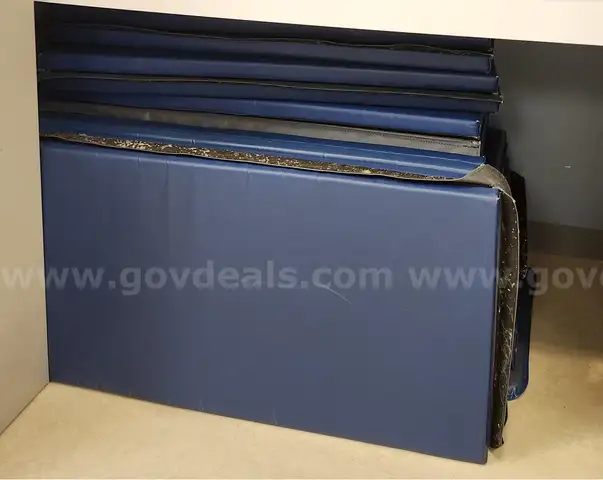 Mats for floor (20 units)