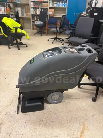 Tennant Deep Cleaning Extractor