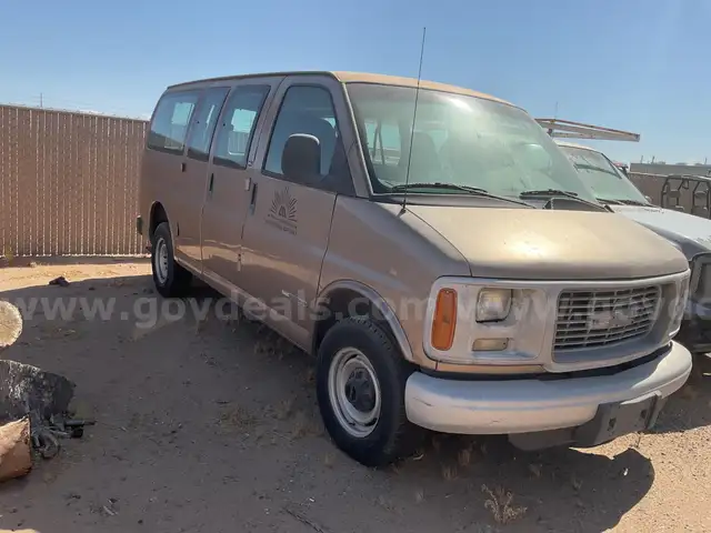 2002 GMC Savana