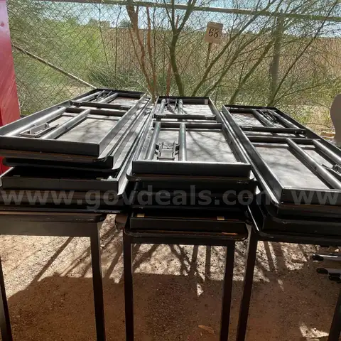 Lot of 14 stackable folding tables
