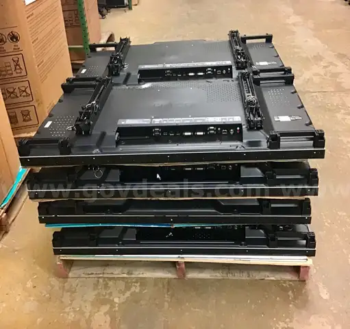 Lot of LG Displays - G2518109