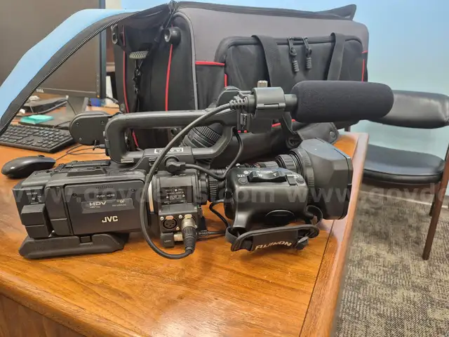 Item Name: &#x9;JVC Professional Widescreen HD Camcorder - R2523301