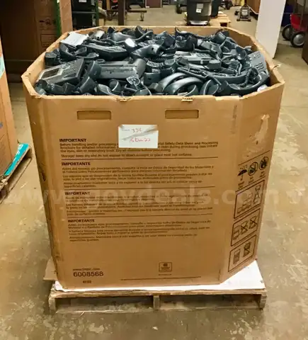 Large Lot of Cisco Phones - G2516706