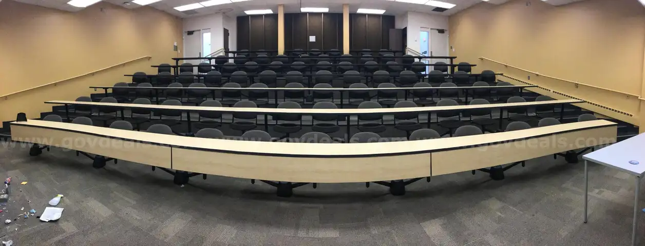 Lecture Hall Seating &#x26; Tables - G2511511