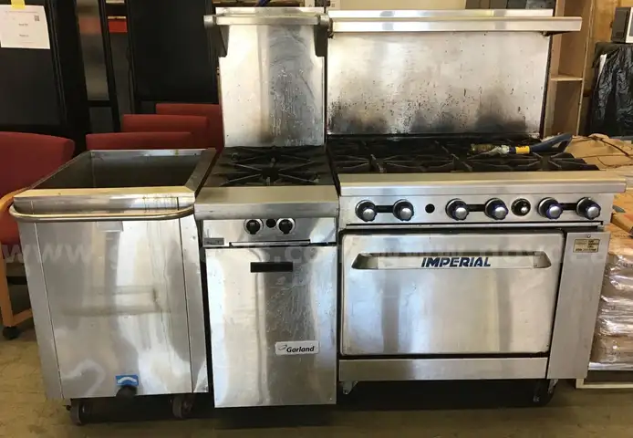 Lot of Kitchen Equipment - G2528604