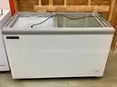 Lot of Display Chest Freezers - G2531604